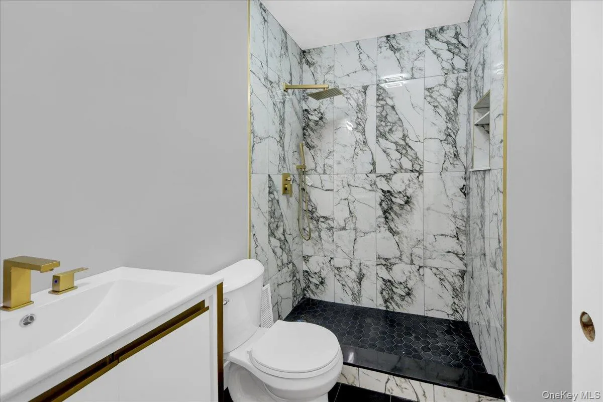 81 Ridge Road, Yonkers, NY, 4 Bedrooms Bedrooms, 8 Rooms Rooms,3 BathroomsBathrooms,Residential,For Rent,Ridge,0,1036289 81 Ridge Road, Yonkers, NY, 4 Bedrooms Bedrooms, 8 Rooms Rooms,3 BathroomsBathrooms,Residential,For Rent,Ridge,0,1036289