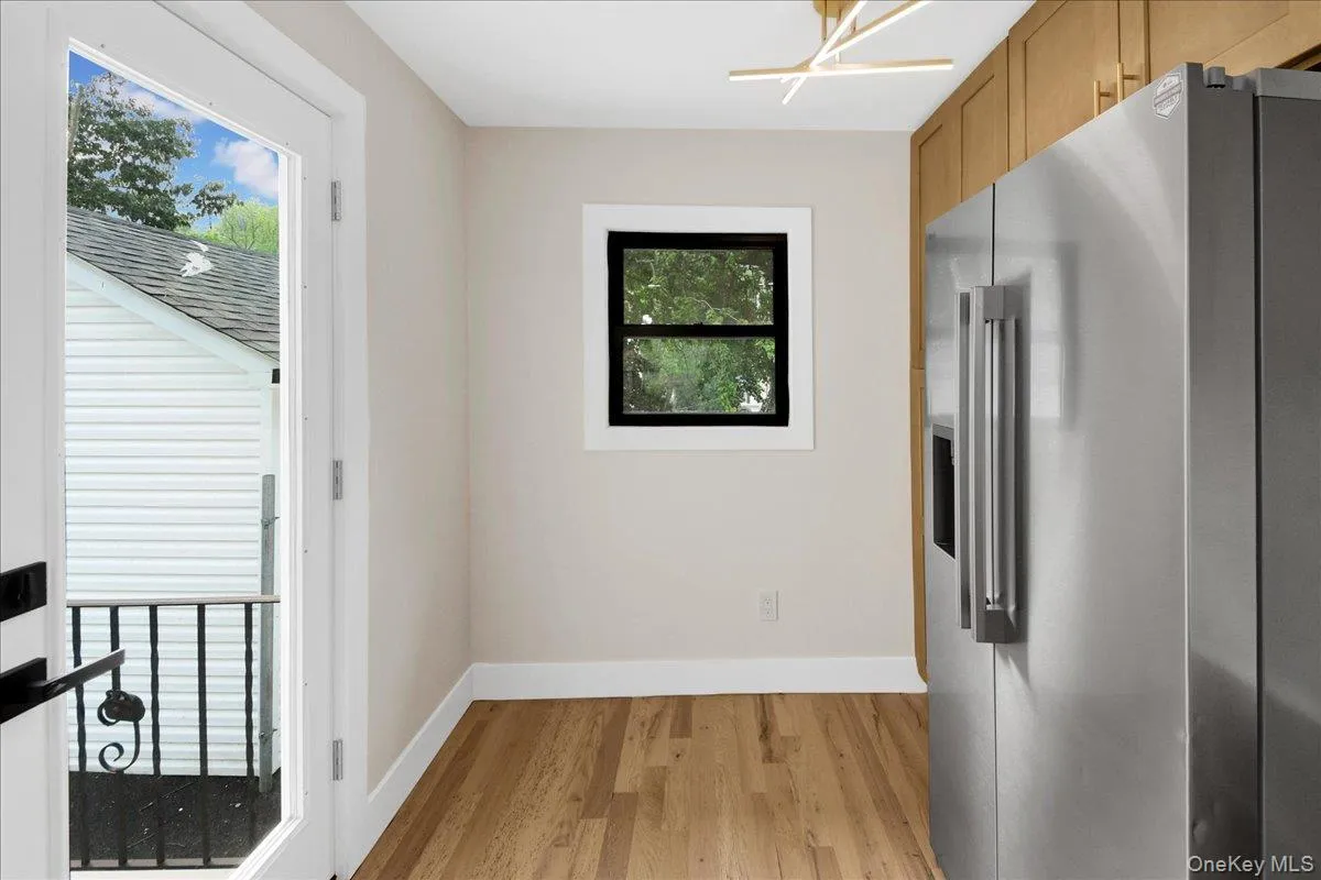 81 Ridge Road, Yonkers, NY, 4 Bedrooms Bedrooms, 8 Rooms Rooms,3 BathroomsBathrooms,Residential,For Rent,Ridge,0,1036289 81 Ridge Road, Yonkers, NY, 4 Bedrooms Bedrooms, 8 Rooms Rooms,3 BathroomsBathrooms,Residential,For Rent,Ridge,0,1036289