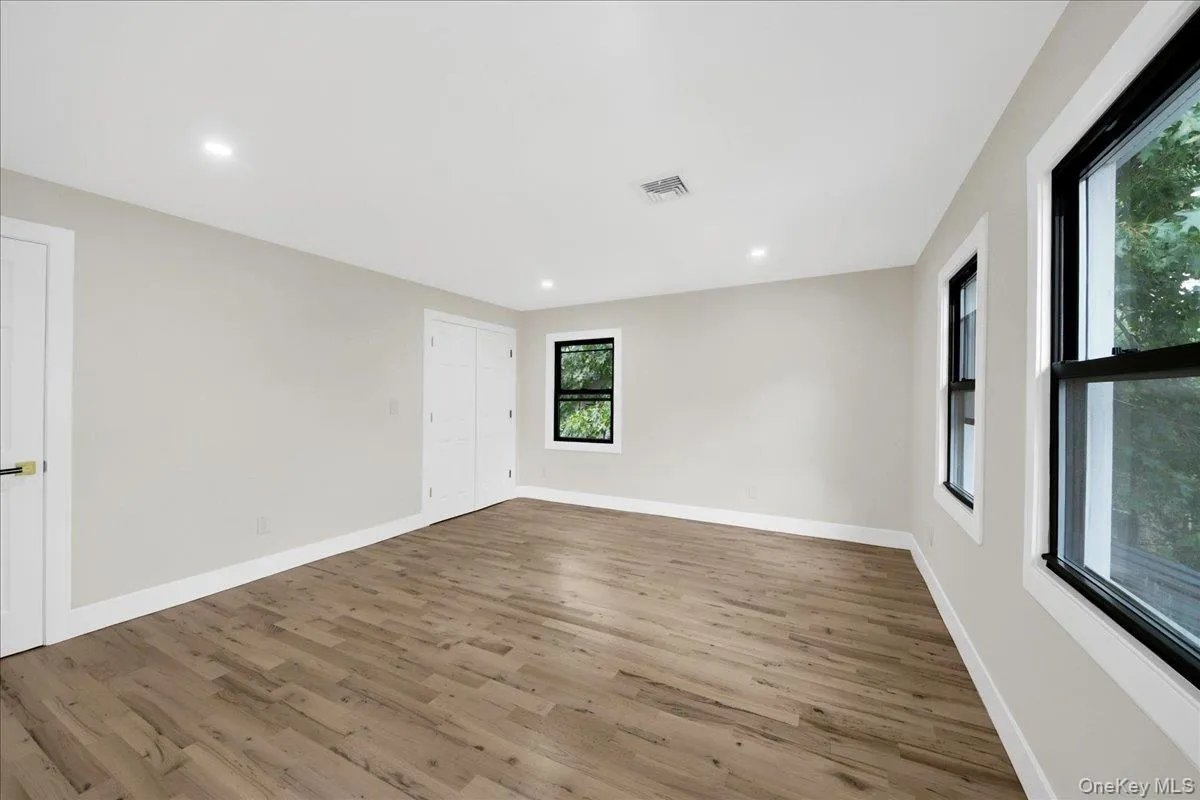 81 Ridge Road, Yonkers, NY, 4 Bedrooms Bedrooms, 8 Rooms Rooms,3 BathroomsBathrooms,Residential,For Rent,Ridge,0,1036289 81 Ridge Road, Yonkers, NY, 4 Bedrooms Bedrooms, 8 Rooms Rooms,3 BathroomsBathrooms,Residential,For Rent,Ridge,0,1036289