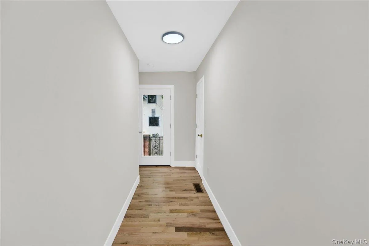 81 Ridge Road, Yonkers, NY, 4 Bedrooms Bedrooms, 8 Rooms Rooms,3 BathroomsBathrooms,Residential,For Rent,Ridge,0,1036289 81 Ridge Road, Yonkers, NY, 4 Bedrooms Bedrooms, 8 Rooms Rooms,3 BathroomsBathrooms,Residential,For Rent,Ridge,0,1036289