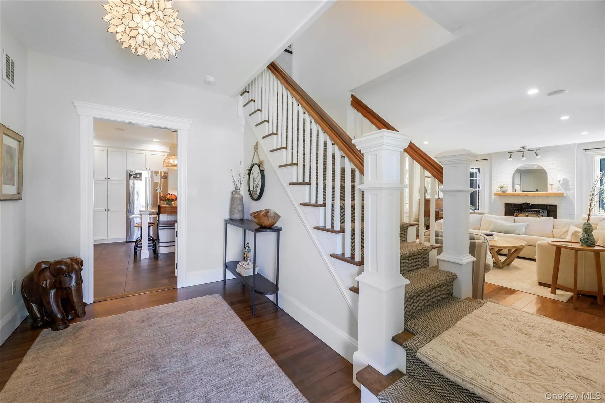65 Watchogue Avenue, Brookhaven, NY, 4 Bedrooms Bedrooms, 12 Rooms Rooms,3 BathroomsBathrooms,Residential,For Rent,Watchogue,0,1036292 65 Watchogue Avenue, Brookhaven, NY, 4 Bedrooms Bedrooms, 12 Rooms Rooms,3 BathroomsBathrooms,Residential,For Rent,Watchogue,0,1036292