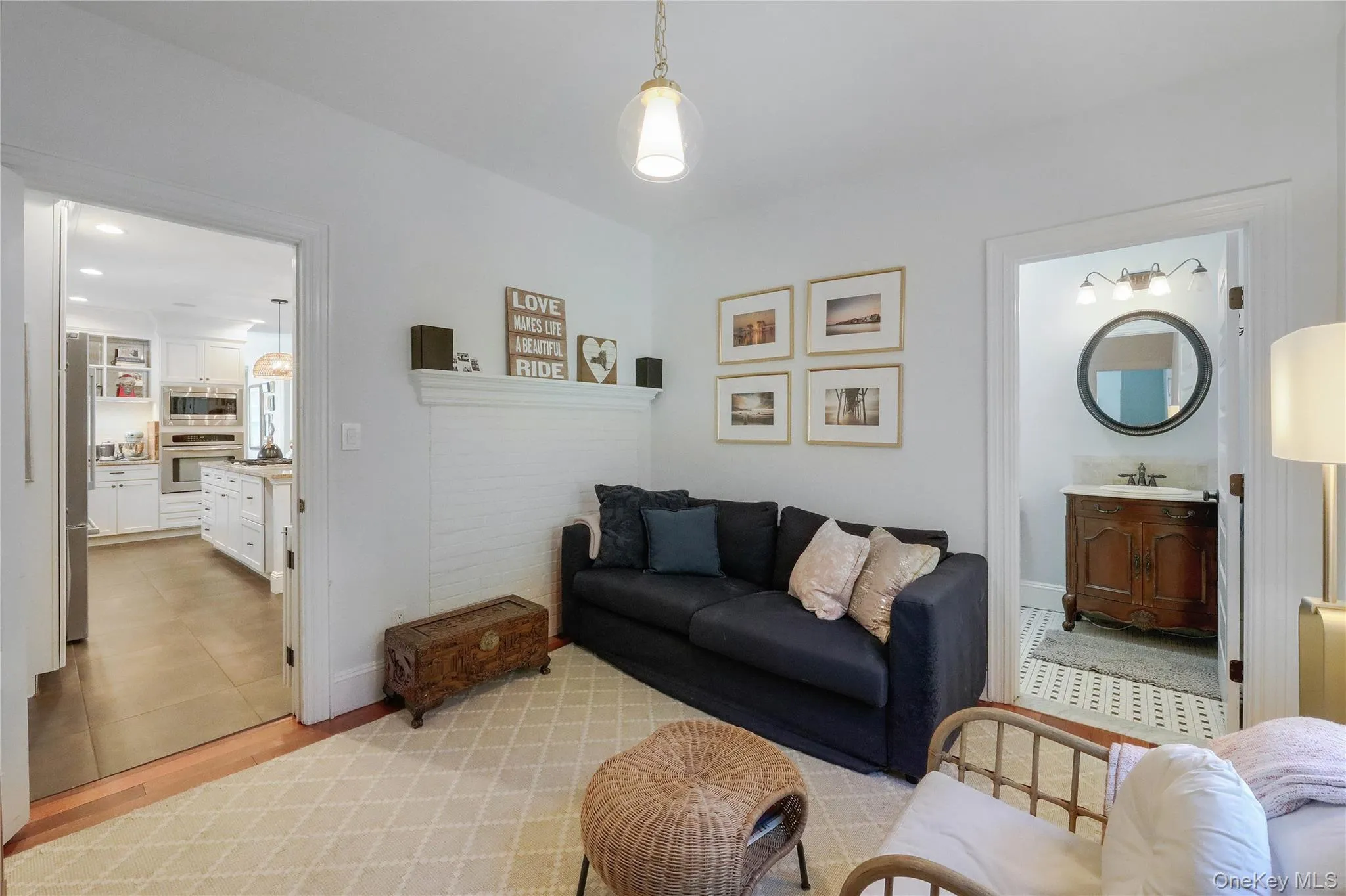 65 Watchogue Avenue, Brookhaven, NY, 4 Bedrooms Bedrooms, 12 Rooms Rooms,3 BathroomsBathrooms,Residential,For Rent,Watchogue,0,1036292 65 Watchogue Avenue, Brookhaven, NY, 4 Bedrooms Bedrooms, 12 Rooms Rooms,3 BathroomsBathrooms,Residential,For Rent,Watchogue,0,1036292