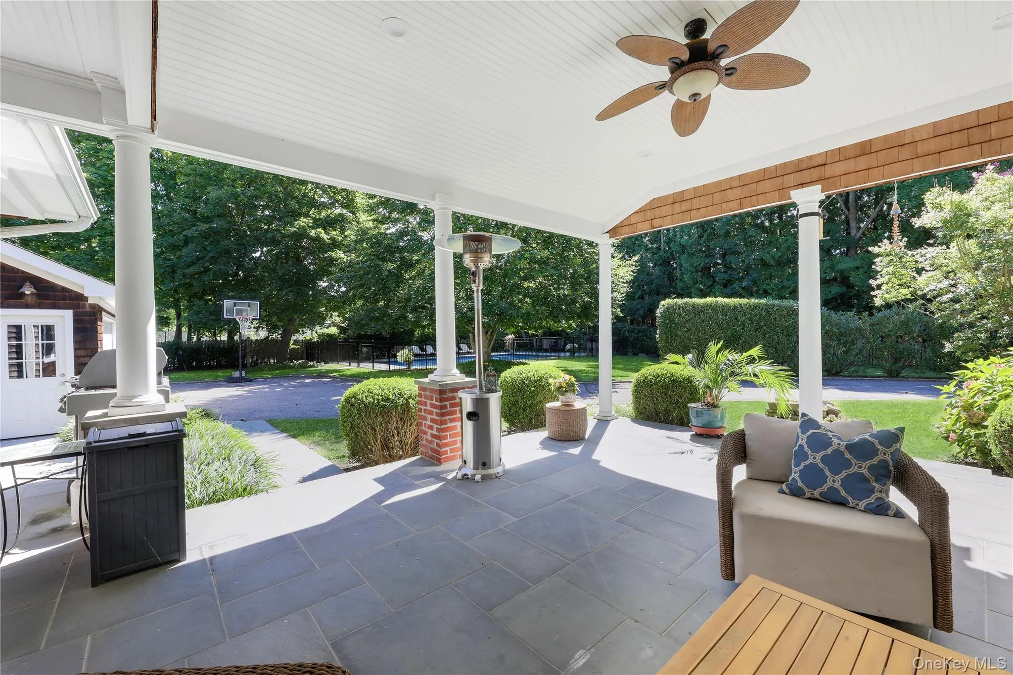 65 Watchogue Avenue, Brookhaven, NY, 4 Bedrooms Bedrooms, 12 Rooms Rooms,3 BathroomsBathrooms,Residential,For Rent,Watchogue,0,1036292 65 Watchogue Avenue, Brookhaven, NY, 4 Bedrooms Bedrooms, 12 Rooms Rooms,3 BathroomsBathrooms,Residential,For Rent,Watchogue,0,1036292