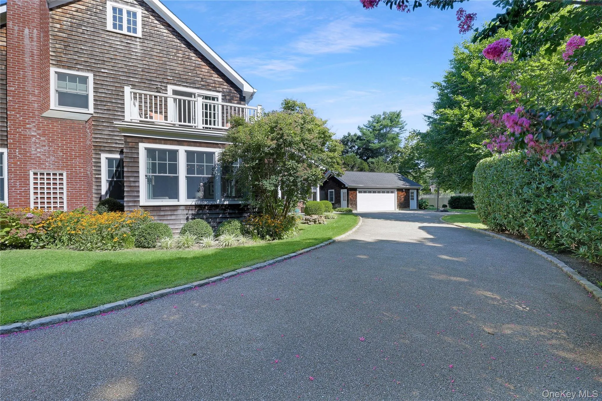 65 Watchogue Avenue, Brookhaven, NY, 4 Bedrooms Bedrooms, 12 Rooms Rooms,3 BathroomsBathrooms,Residential,For Rent,Watchogue,0,1036292 65 Watchogue Avenue, Brookhaven, NY, 4 Bedrooms Bedrooms, 12 Rooms Rooms,3 BathroomsBathrooms,Residential,For Rent,Watchogue,0,1036292