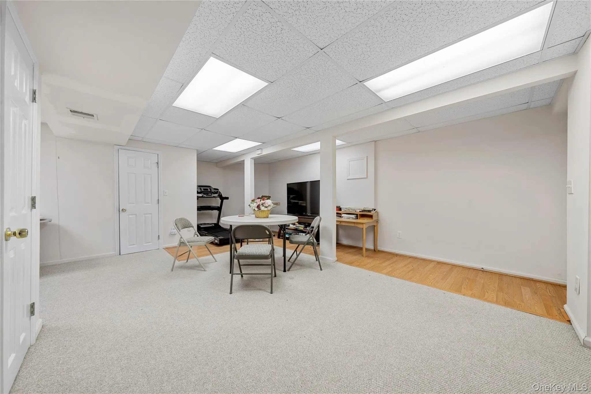 23 Varsity Blvd., Brookhaven, NY, 4 Bedrooms Bedrooms, 12 Rooms Rooms,2 BathroomsBathrooms,Residential Lease,For Rent,Varsity Blvd.,0,1036293 23 Varsity Blvd., Brookhaven, NY, 4 Bedrooms Bedrooms, 12 Rooms Rooms,2 BathroomsBathrooms,Residential Lease,For Rent,Varsity Blvd.,0,1036293