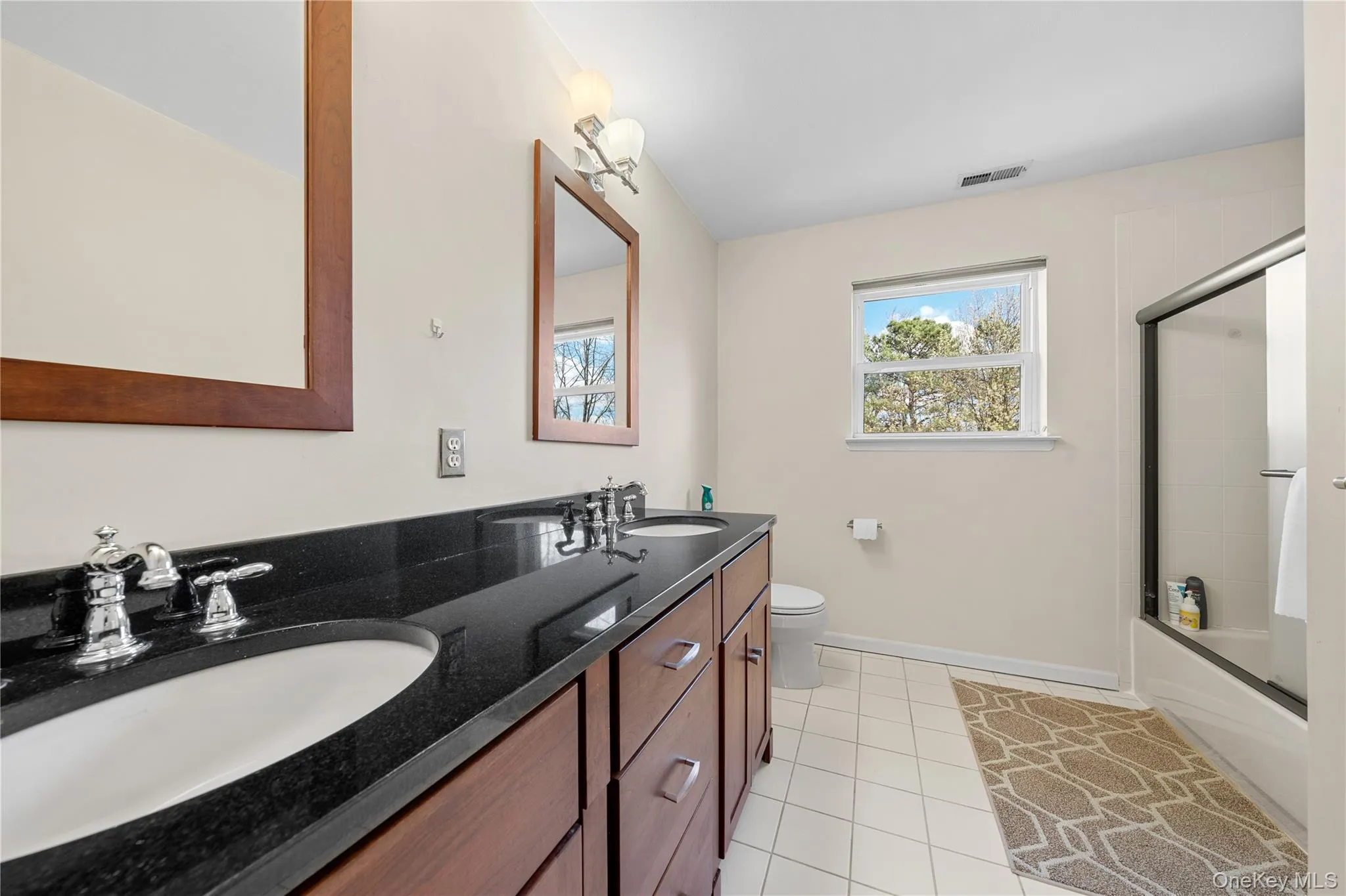 23 Varsity Blvd., Brookhaven, NY, 4 Bedrooms Bedrooms, 12 Rooms Rooms,2 BathroomsBathrooms,Residential Lease,For Rent,Varsity Blvd.,0,1036293 23 Varsity Blvd., Brookhaven, NY, 4 Bedrooms Bedrooms, 12 Rooms Rooms,2 BathroomsBathrooms,Residential Lease,For Rent,Varsity Blvd.,0,1036293
