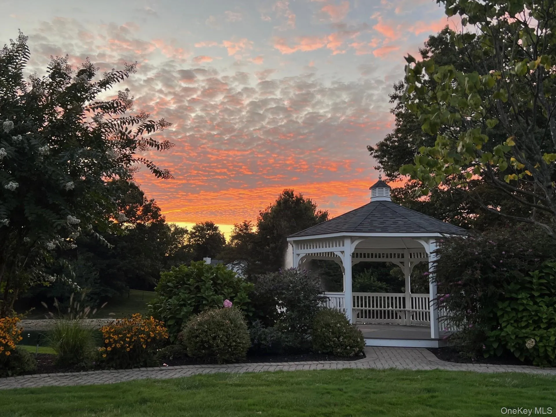 23 Varsity Blvd., Brookhaven, NY, 4 Bedrooms Bedrooms, 12 Rooms Rooms,2 BathroomsBathrooms,Residential Lease,For Rent,Varsity Blvd.,0,1036293 23 Varsity Blvd., Brookhaven, NY, 4 Bedrooms Bedrooms, 12 Rooms Rooms,2 BathroomsBathrooms,Residential Lease,For Rent,Varsity Blvd.,0,1036293