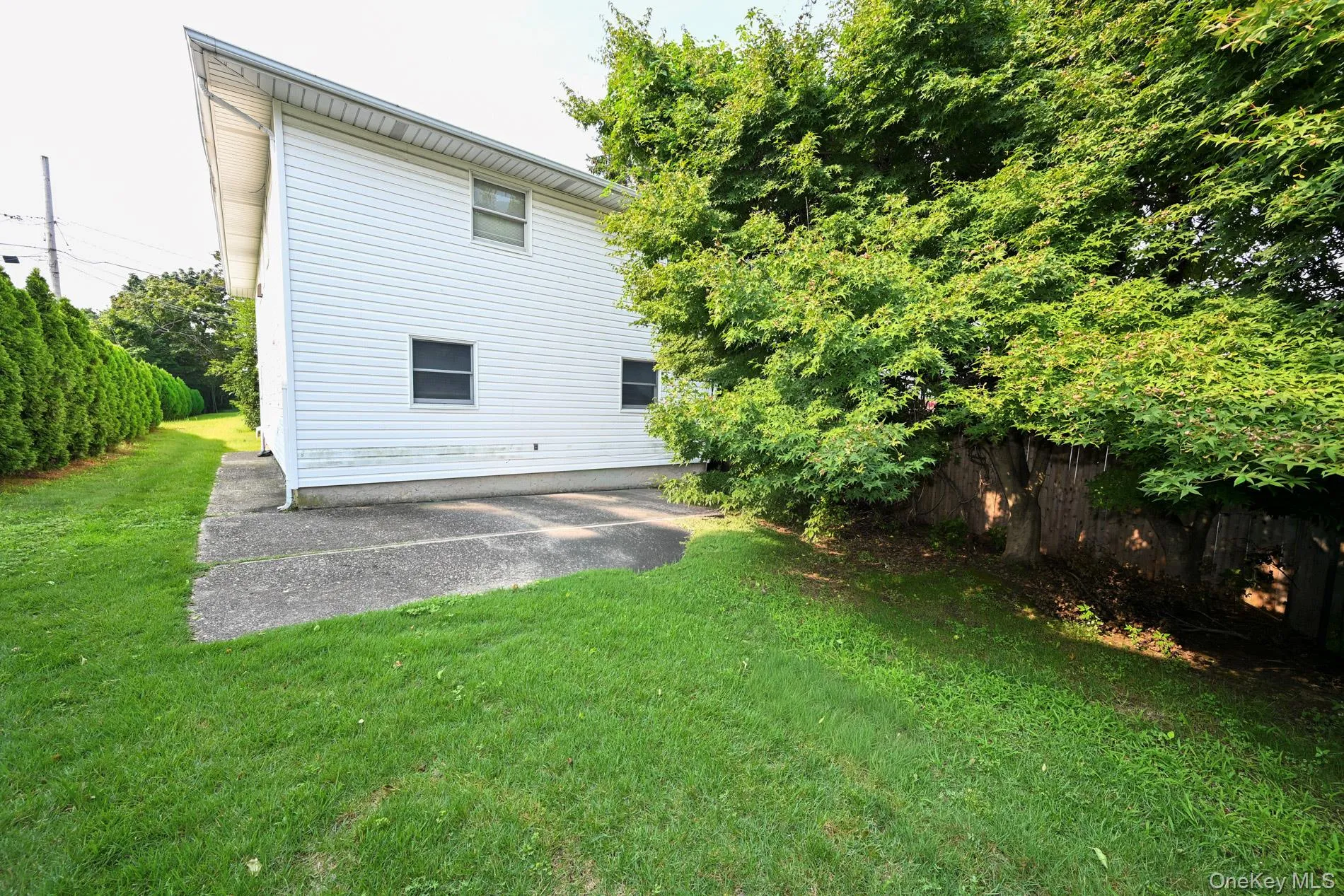 1156 Midway Court, Hempstead, NY, 4 Bedrooms Bedrooms, 10 Rooms Rooms,3 BathroomsBathrooms,Residential,For Rent,Midway,0,1036296 1156 Midway Court, Hempstead, NY, 4 Bedrooms Bedrooms, 10 Rooms Rooms,3 BathroomsBathrooms,Residential,For Rent,Midway,0,1036296