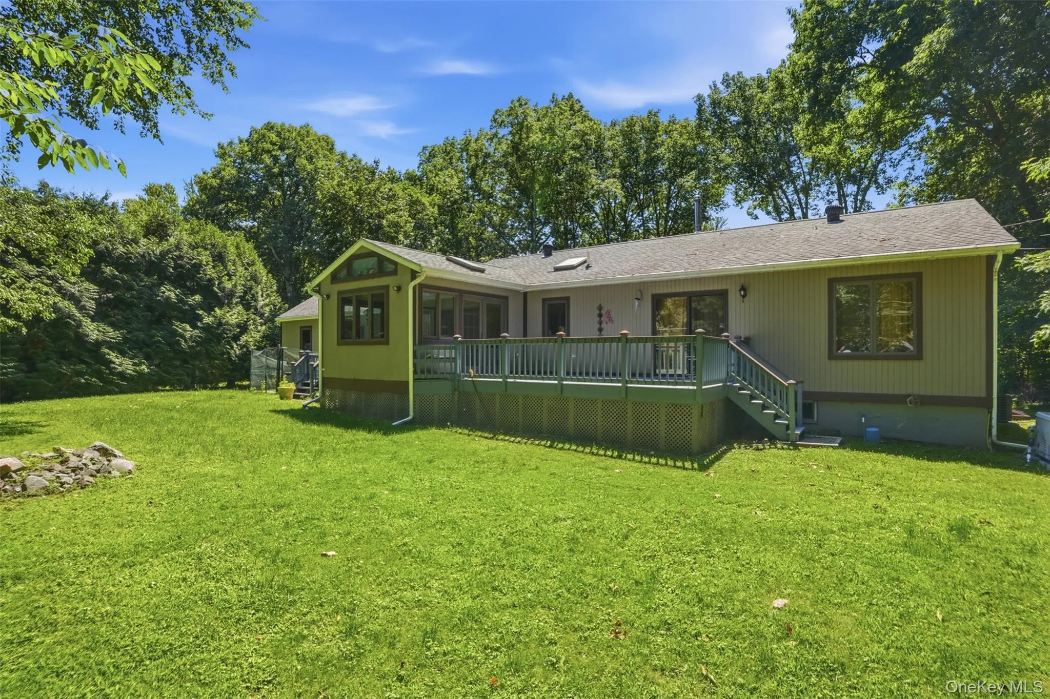 41 Penny Lane, Lloyd, NY, 3 Bedrooms Bedrooms, 6 Rooms Rooms,2 BathroomsBathrooms,Residential,For Rent,Penny,0,1036310 41 Penny Lane, Lloyd, NY, 3 Bedrooms Bedrooms, 6 Rooms Rooms,2 BathroomsBathrooms,Residential,For Rent,Penny,0,1036310