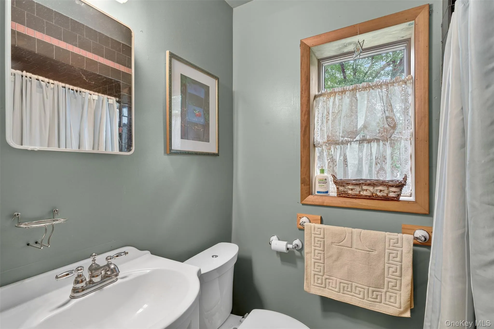 41 Penny Lane, Lloyd, NY, 3 Bedrooms Bedrooms, 6 Rooms Rooms,2 BathroomsBathrooms,Residential,For Rent,Penny,0,1036310 41 Penny Lane, Lloyd, NY, 3 Bedrooms Bedrooms, 6 Rooms Rooms,2 BathroomsBathrooms,Residential,For Rent,Penny,0,1036310