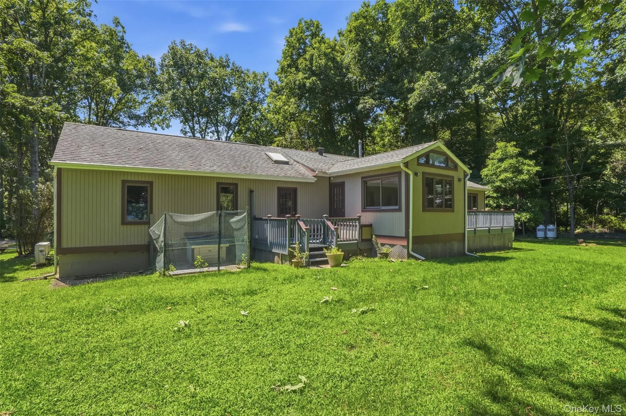 41 Penny Lane, Lloyd, NY, 3 Bedrooms Bedrooms, 6 Rooms Rooms,2 BathroomsBathrooms,Residential,For Rent,Penny,0,1036310 41 Penny Lane, Lloyd, NY, 3 Bedrooms Bedrooms, 6 Rooms Rooms,2 BathroomsBathrooms,Residential,For Rent,Penny,0,1036310