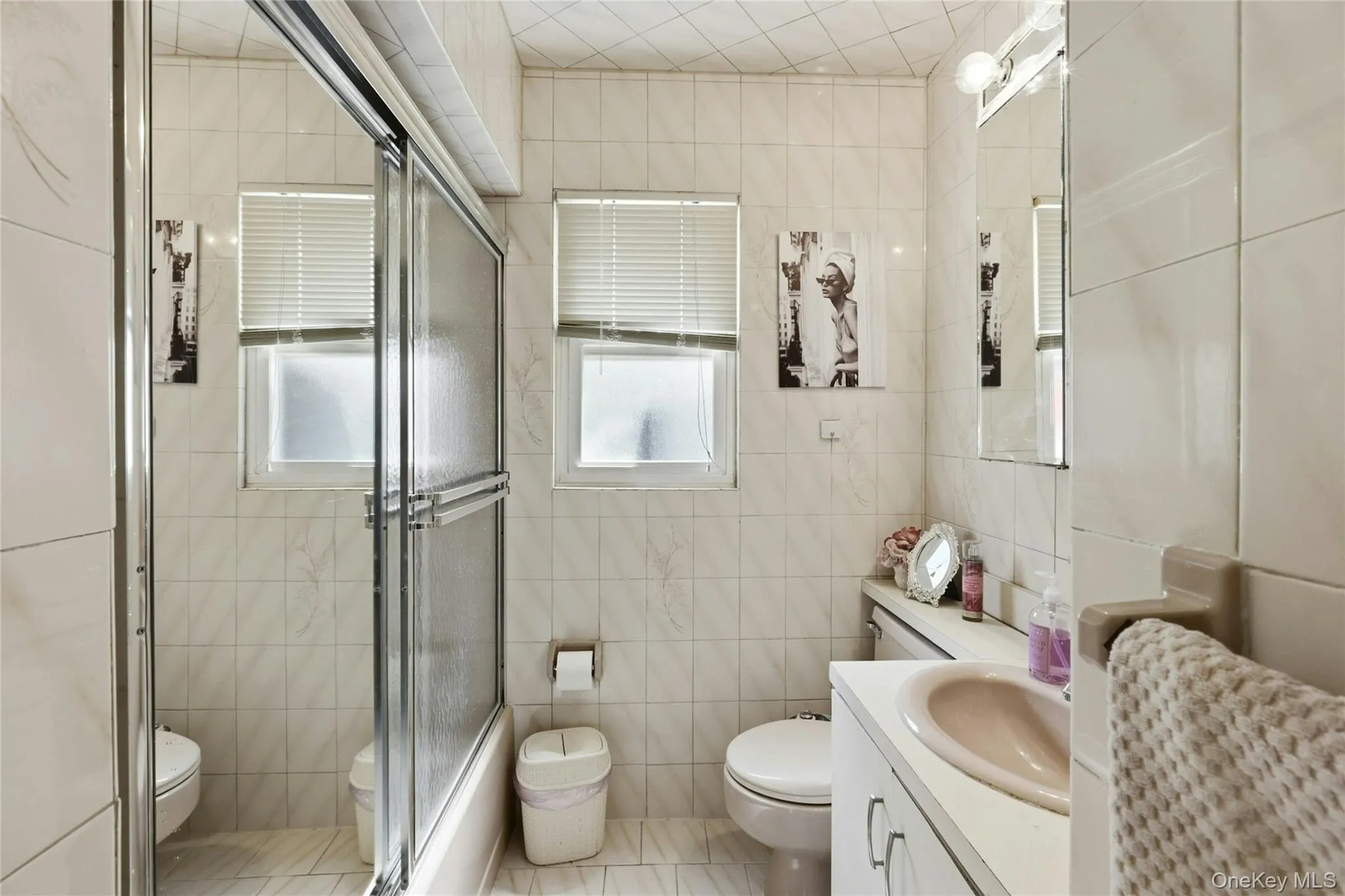 341 Hillcrest Drive, Oyster Bay, NY, 4 Bedrooms Bedrooms, 7 Rooms Rooms,3 BathroomsBathrooms,Residential,For Rent,Hillcrest,0,1036312 341 Hillcrest Drive, Oyster Bay, NY, 4 Bedrooms Bedrooms, 7 Rooms Rooms,3 BathroomsBathrooms,Residential,For Rent,Hillcrest,0,1036312