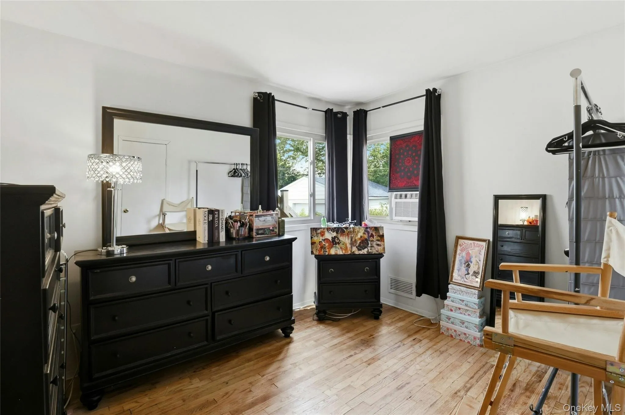 341 Hillcrest Drive, Oyster Bay, NY, 4 Bedrooms Bedrooms, 7 Rooms Rooms,3 BathroomsBathrooms,Residential,For Rent,Hillcrest,0,1036312 341 Hillcrest Drive, Oyster Bay, NY, 4 Bedrooms Bedrooms, 7 Rooms Rooms,3 BathroomsBathrooms,Residential,For Rent,Hillcrest,0,1036312