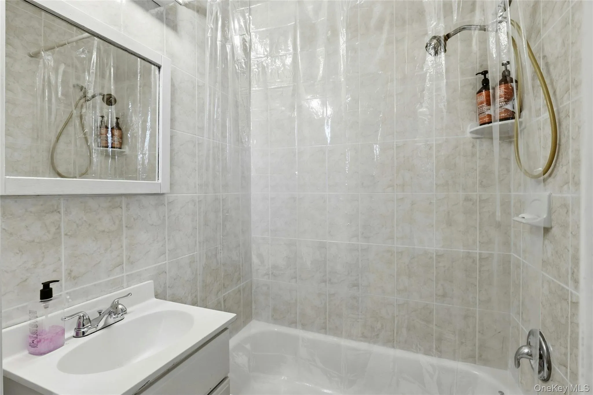 341 Hillcrest Drive, Oyster Bay, NY, 4 Bedrooms Bedrooms, 7 Rooms Rooms,3 BathroomsBathrooms,Residential,For Rent,Hillcrest,0,1036312 341 Hillcrest Drive, Oyster Bay, NY, 4 Bedrooms Bedrooms, 7 Rooms Rooms,3 BathroomsBathrooms,Residential,For Rent,Hillcrest,0,1036312