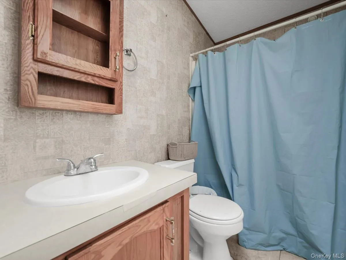 13 Mindy Lane, Islip, NY, 2 Bedrooms Bedrooms, 5 Rooms Rooms,2 BathroomsBathrooms,Residential,For Rent,Mindy Lane,0,1036313 13 Mindy Lane, Islip, NY, 2 Bedrooms Bedrooms, 5 Rooms Rooms,2 BathroomsBathrooms,Residential,For Rent,Mindy Lane,0,1036313