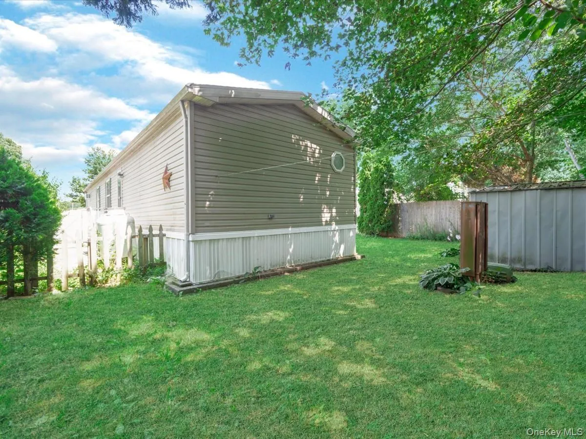 13 Mindy Lane, Islip, NY, 2 Bedrooms Bedrooms, 5 Rooms Rooms,2 BathroomsBathrooms,Residential,For Rent,Mindy Lane,0,1036313 13 Mindy Lane, Islip, NY, 2 Bedrooms Bedrooms, 5 Rooms Rooms,2 BathroomsBathrooms,Residential,For Rent,Mindy Lane,0,1036313