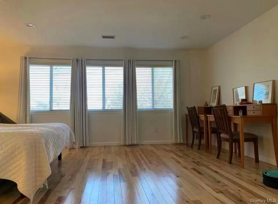 furnished bedrooms. furnished bedrooms.