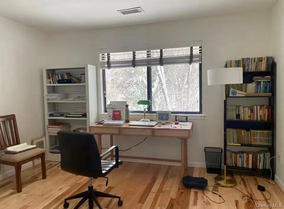 137 Foxwood Drive, Oyster Bay, NY, 4 Bedrooms Bedrooms, 10 Rooms Rooms,3 BathroomsBathrooms,Residential Lease,For Rent,Foxwood,0,1036314 137 Foxwood Drive, Oyster Bay, NY, 4 Bedrooms Bedrooms, 10 Rooms Rooms,3 BathroomsBathrooms,Residential Lease,For Rent,Foxwood,0,1036314