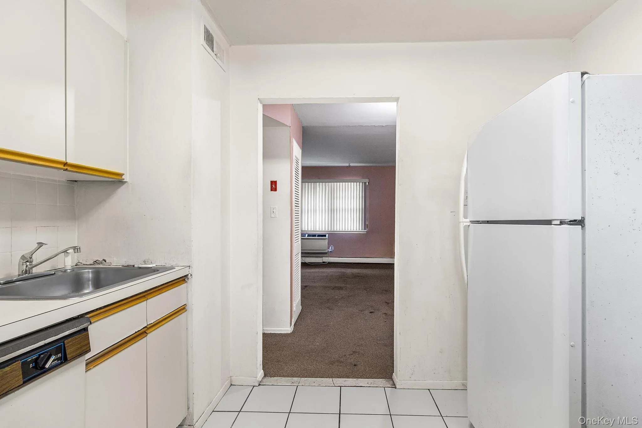 490 Main Street, Oyster Bay, NY, 1 Bedroom Bedrooms, 4 Rooms Rooms,1 BathroomBathrooms,Residential,For Rent,Main,0,1036320 490 Main Street, Oyster Bay, NY, 1 Bedroom Bedrooms, 4 Rooms Rooms,1 BathroomBathrooms,Residential,For Rent,Main,0,1036320