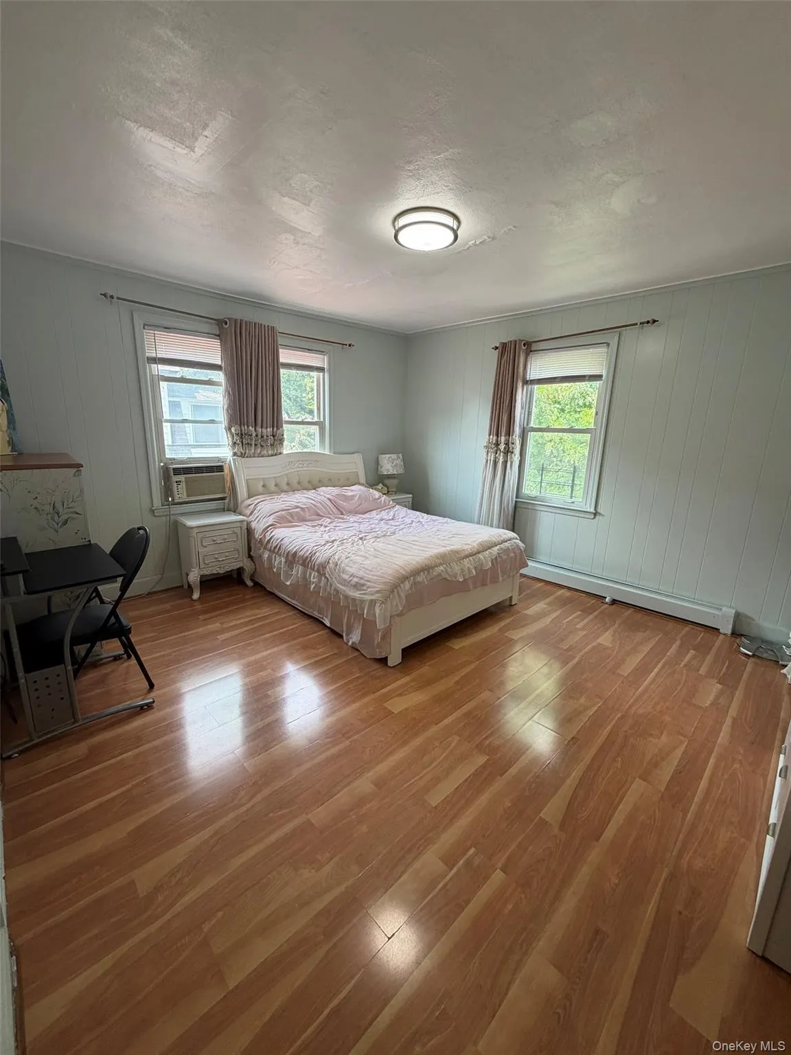 15744 Quince Avenue, New York, NY, 6 Bedrooms Bedrooms, 9 Rooms Rooms,4 BathroomsBathrooms,Residential,For Rent,Quince,0,1036324 15744 Quince Avenue, New York, NY, 6 Bedrooms Bedrooms, 9 Rooms Rooms,4 BathroomsBathrooms,Residential,For Rent,Quince,0,1036324