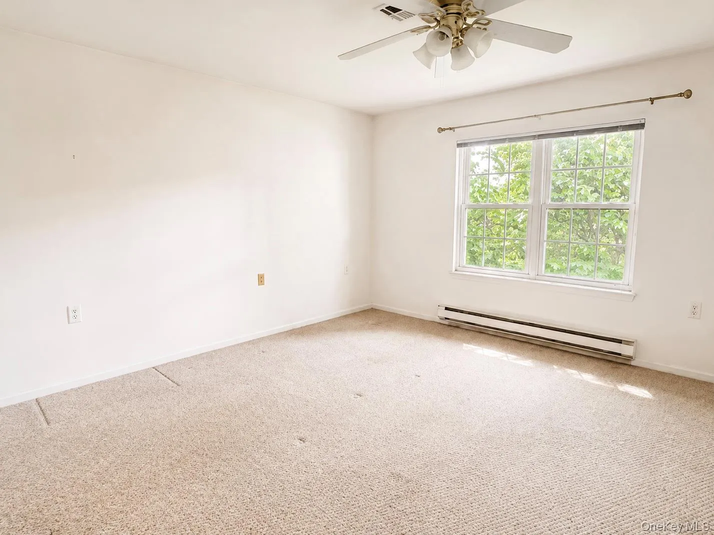 344 Woodbridge Drive, Brookhaven, NY, 2 Bedrooms Bedrooms, 5 Rooms Rooms,2 BathroomsBathrooms,Residential,For Rent,Woodbridge,0,1036326 344 Woodbridge Drive, Brookhaven, NY, 2 Bedrooms Bedrooms, 5 Rooms Rooms,2 BathroomsBathrooms,Residential,For Rent,Woodbridge,0,1036326