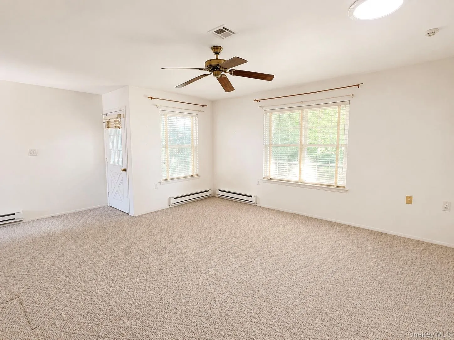 344 Woodbridge Drive, Brookhaven, NY, 2 Bedrooms Bedrooms, 5 Rooms Rooms,2 BathroomsBathrooms,Residential,For Rent,Woodbridge,0,1036326 344 Woodbridge Drive, Brookhaven, NY, 2 Bedrooms Bedrooms, 5 Rooms Rooms,2 BathroomsBathrooms,Residential,For Rent,Woodbridge,0,1036326