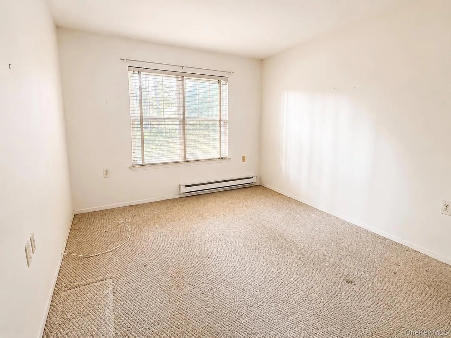 344 Woodbridge Drive, Brookhaven, NY, 2 Bedrooms Bedrooms, 5 Rooms Rooms,2 BathroomsBathrooms,Residential,For Rent,Woodbridge,0,1036326 344 Woodbridge Drive, Brookhaven, NY, 2 Bedrooms Bedrooms, 5 Rooms Rooms,2 BathroomsBathrooms,Residential,For Rent,Woodbridge,0,1036326