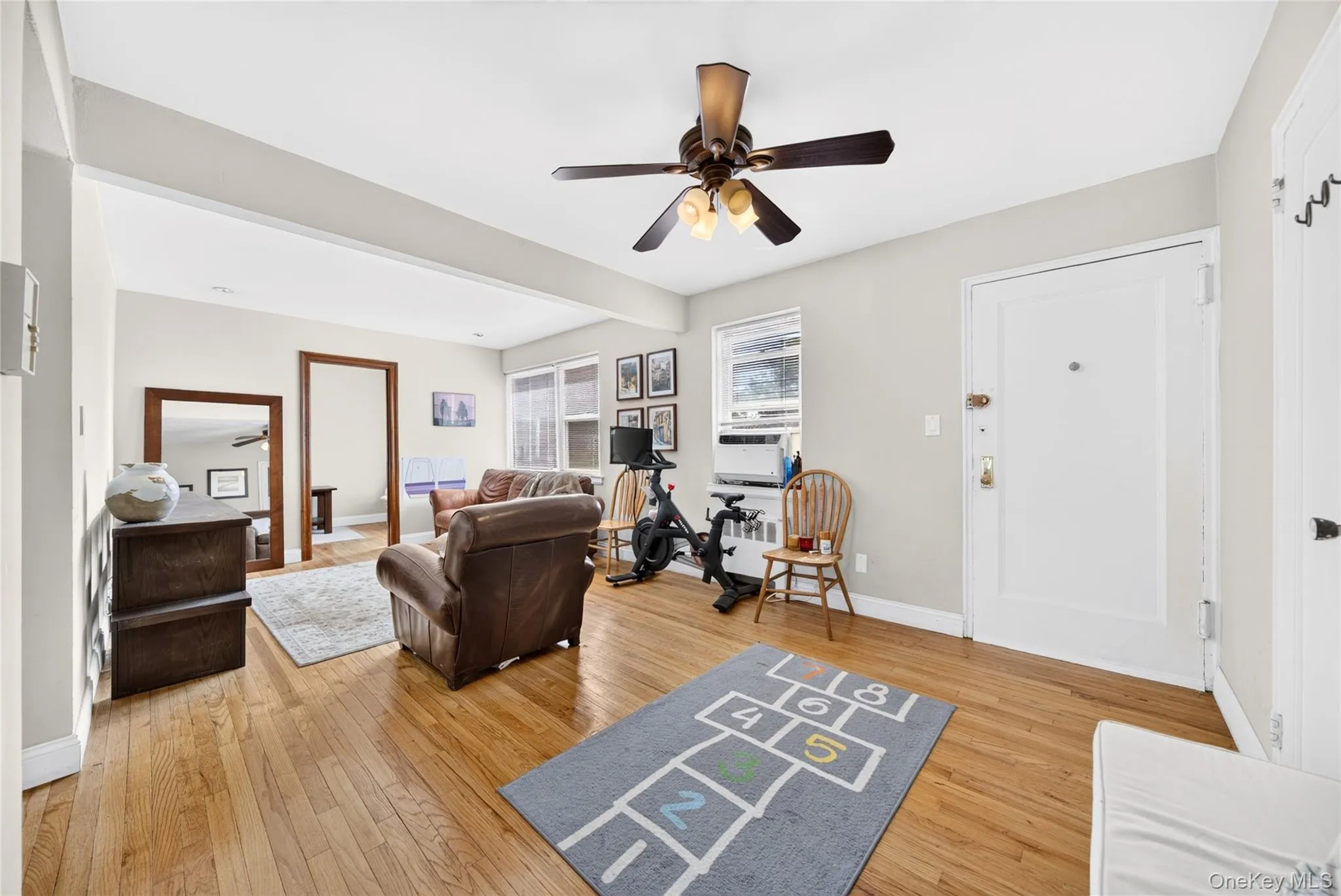 138-25 68th Drive, New York, NY, 1 Bedroom Bedrooms, 3 Rooms Rooms,1 BathroomBathrooms,Residential,For Rent,68th,0,1036328 138-25 68th Drive, New York, NY, 1 Bedroom Bedrooms, 3 Rooms Rooms,1 BathroomBathrooms,Residential,For Rent,68th,0,1036328