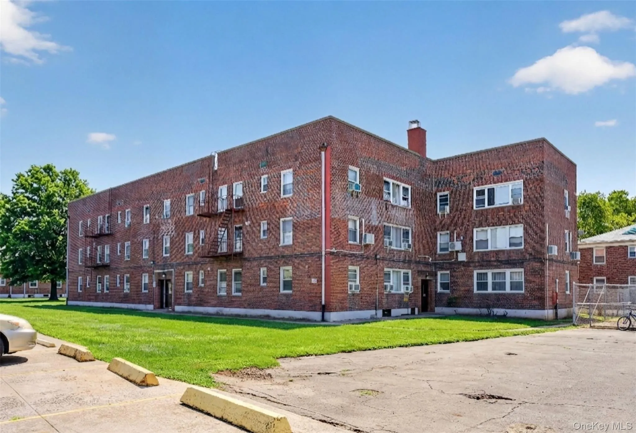 138-25 68th Drive, New York, NY, 1 Bedroom Bedrooms, 3 Rooms Rooms,1 BathroomBathrooms,Residential,For Rent,68th,0,1036328 138-25 68th Drive, New York, NY, 1 Bedroom Bedrooms, 3 Rooms Rooms,1 BathroomBathrooms,Residential,For Rent,68th,0,1036328