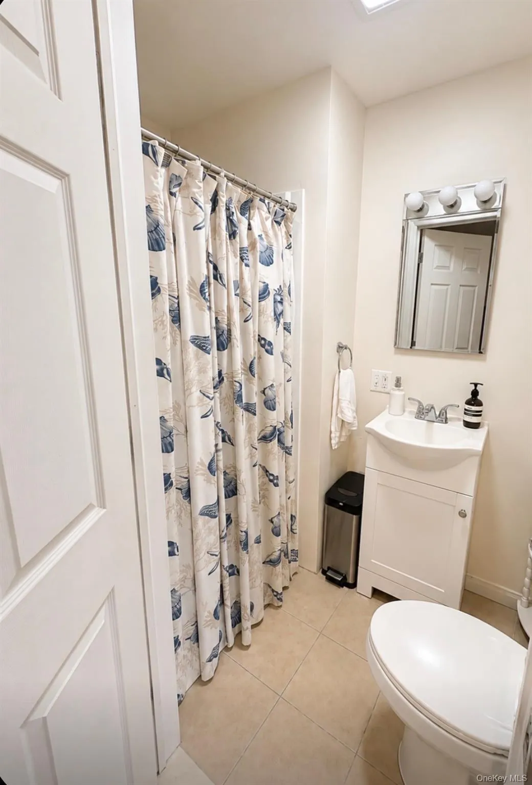 42 Saint Marys Avenue, New York, NY, 3 Bedrooms Bedrooms, 7 Rooms Rooms,2 BathroomsBathrooms,Residential,For Rent,Saint Marys,0,1036329 42 Saint Marys Avenue, New York, NY, 3 Bedrooms Bedrooms, 7 Rooms Rooms,2 BathroomsBathrooms,Residential,For Rent,Saint Marys,0,1036329
