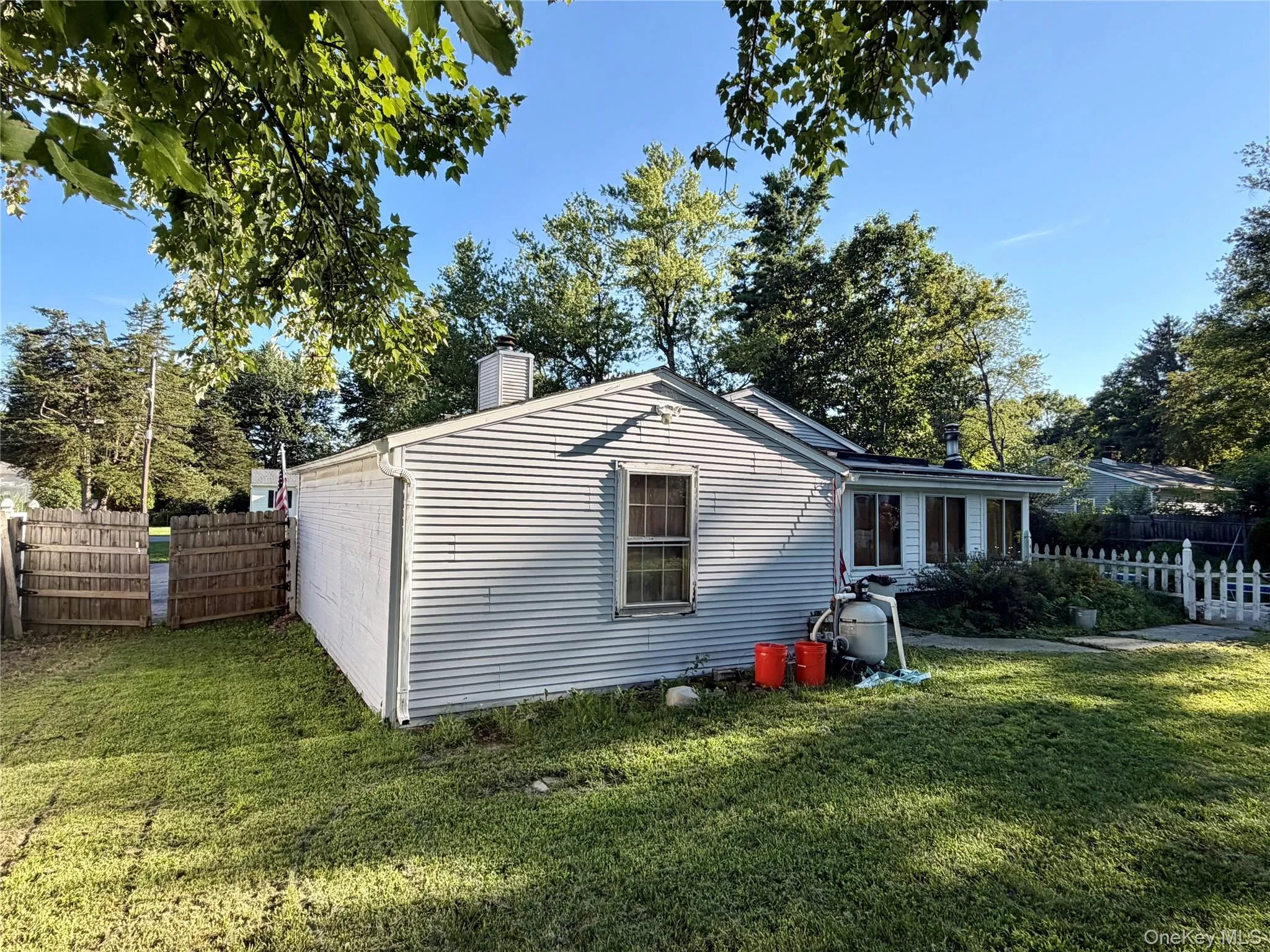 9 Ash Lane, Hyde Park, NY, 3 Bedrooms Bedrooms, 8 Rooms Rooms,2 BathroomsBathrooms,Residential,For Rent,Ash,0,1036330 9 Ash Lane, Hyde Park, NY, 3 Bedrooms Bedrooms, 8 Rooms Rooms,2 BathroomsBathrooms,Residential,For Rent,Ash,0,1036330