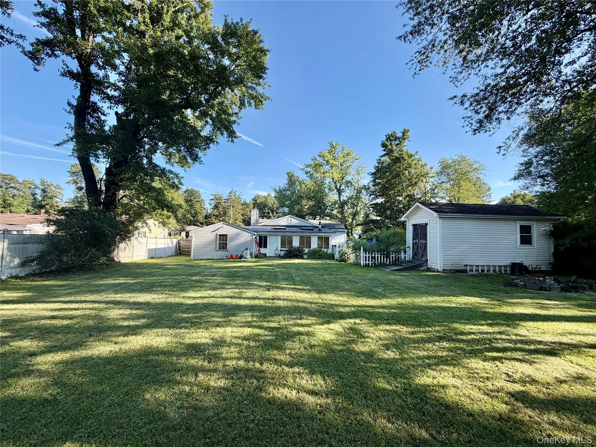 Expansive lawn with mature trees Expansive lawn with mature trees