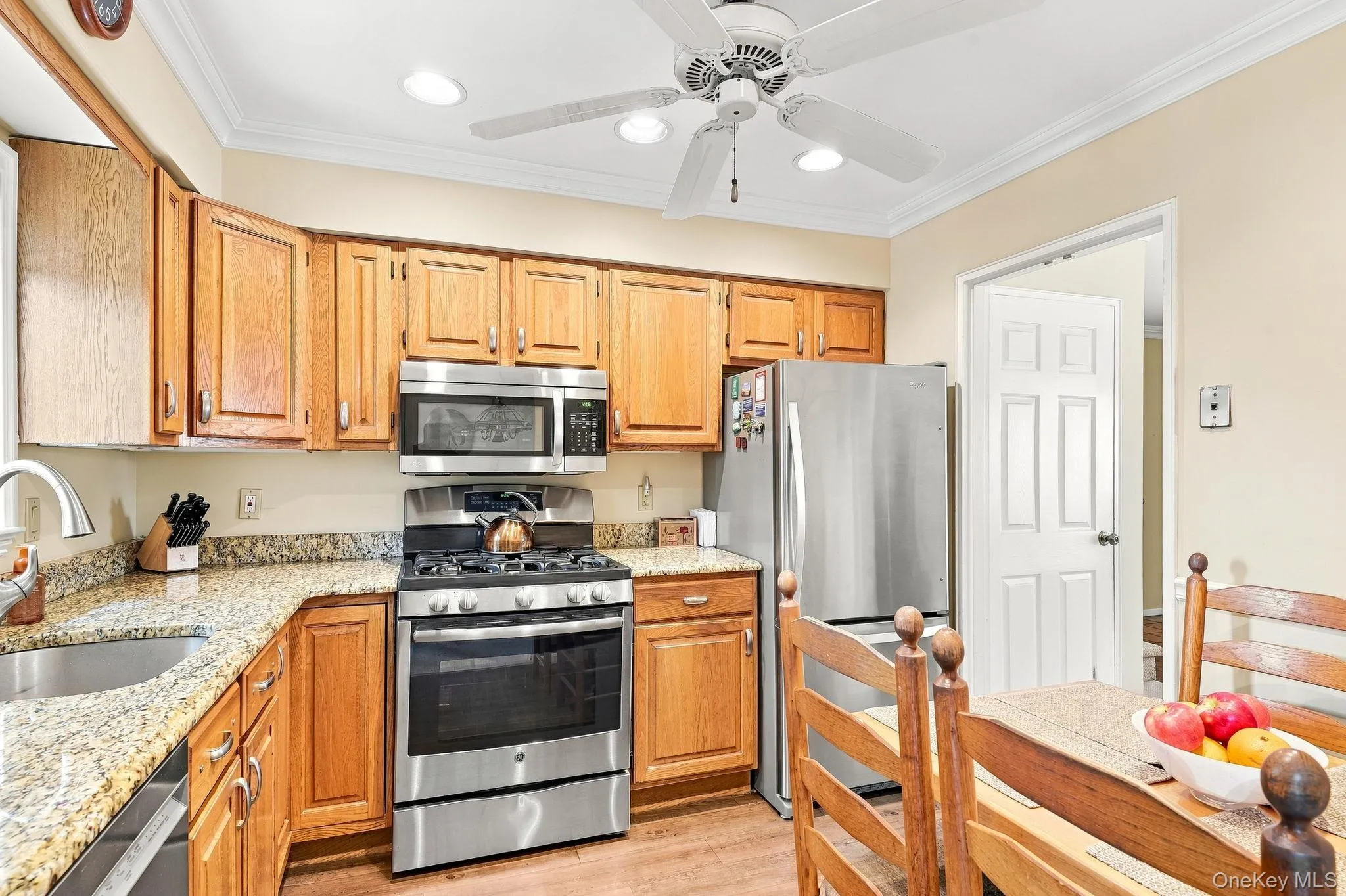 21 Dexter Road, Yonkers, NY, 2 Bedrooms Bedrooms, 8 Rooms Rooms,1 BathroomBathrooms,Residential,For Rent,Dexter,0,1036333 21 Dexter Road, Yonkers, NY, 2 Bedrooms Bedrooms, 8 Rooms Rooms,1 BathroomBathrooms,Residential,For Rent,Dexter,0,1036333