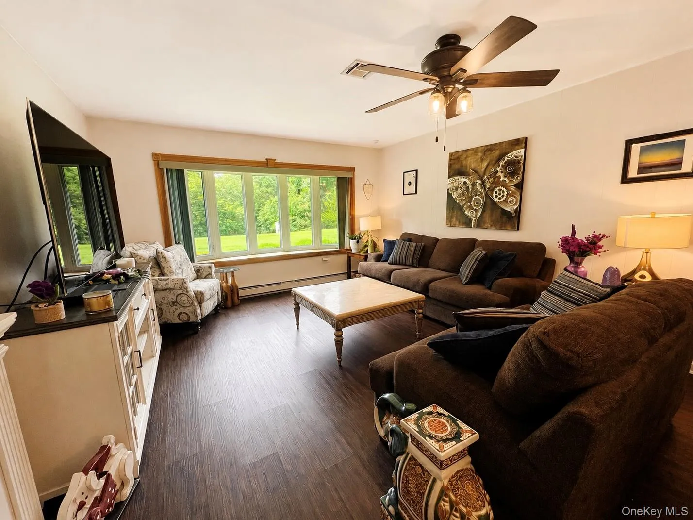 89 Enfield Court, Brookhaven, NY, 2 Bedrooms Bedrooms, 6 Rooms Rooms,2 BathroomsBathrooms,Residential,For Rent,Enfield,0,1036336 89 Enfield Court, Brookhaven, NY, 2 Bedrooms Bedrooms, 6 Rooms Rooms,2 BathroomsBathrooms,Residential,For Rent,Enfield,0,1036336