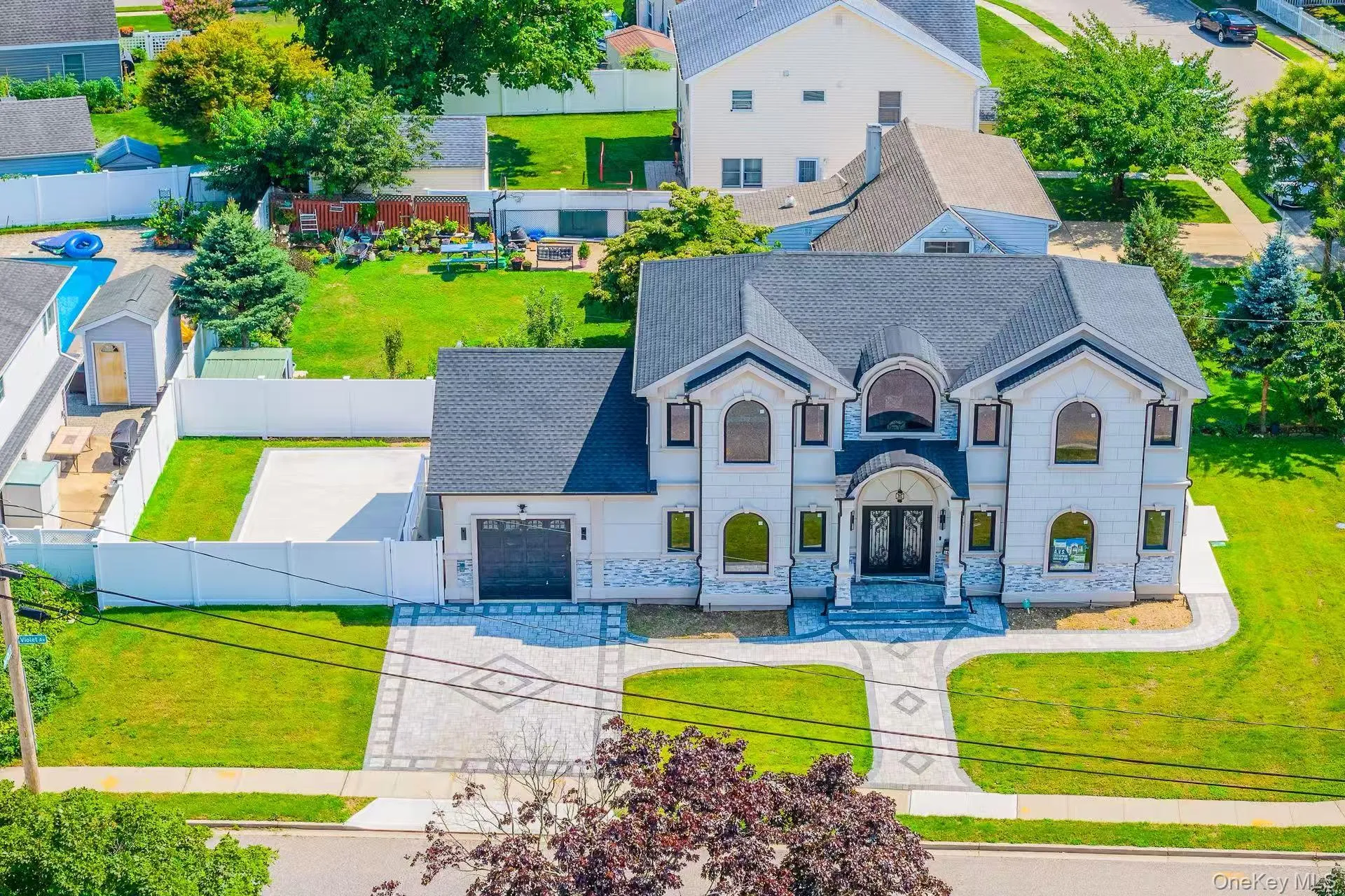 16 Violet Avenue, Oyster Bay, NY, 5 Bedrooms Bedrooms, 10 Rooms Rooms,5 BathroomsBathrooms,Residential,For Rent,Violet,0,1036341 16 Violet Avenue, Oyster Bay, NY, 5 Bedrooms Bedrooms, 10 Rooms Rooms,5 BathroomsBathrooms,Residential,For Rent,Violet,0,1036341