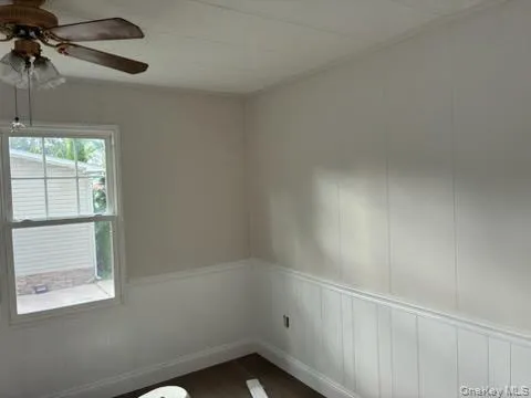 1661 Old Country Road Road, Riverhead, NY, 2 Bedrooms Bedrooms, 5 Rooms Rooms,2 BathroomsBathrooms,Residential,For Rent,Old Country Road,0,1036345 1661 Old Country Road Road, Riverhead, NY, 2 Bedrooms Bedrooms, 5 Rooms Rooms,2 BathroomsBathrooms,Residential,For Rent,Old Country Road,0,1036345