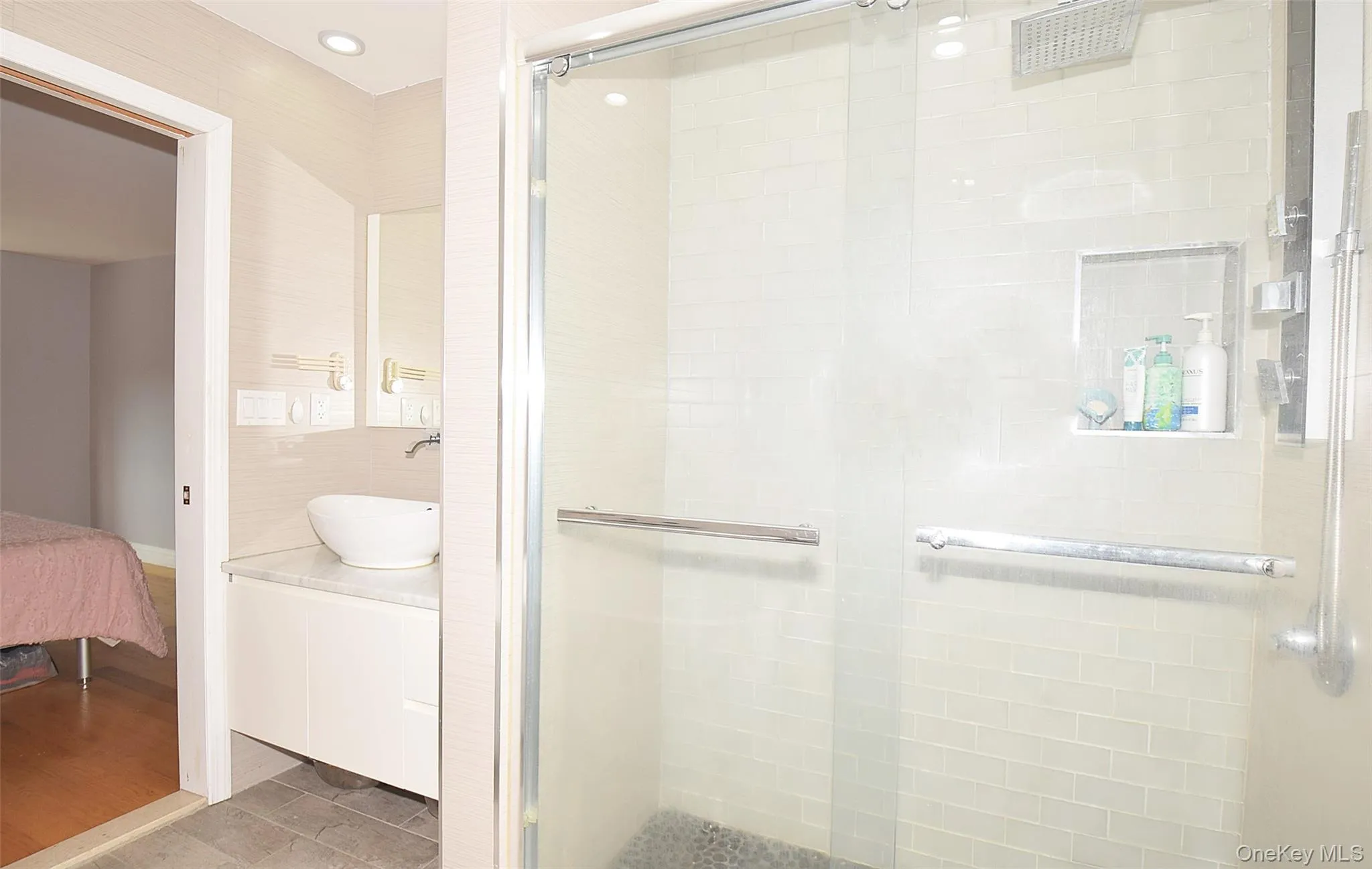 12-27 Diane Place, New York, NY, 2 Bedrooms Bedrooms, 5 Rooms Rooms,2 BathroomsBathrooms,Residential,For Rent,Diane,0,1036346 12-27 Diane Place, New York, NY, 2 Bedrooms Bedrooms, 5 Rooms Rooms,2 BathroomsBathrooms,Residential,For Rent,Diane,0,1036346