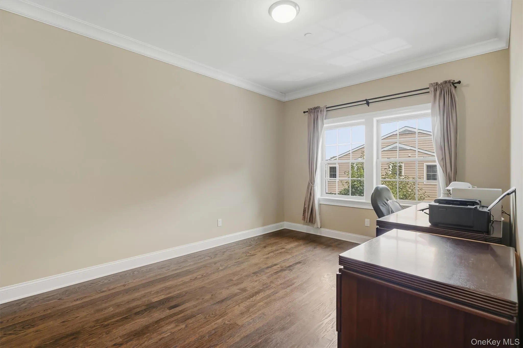 Breakfast Area/Family Room - Unstaged Breakfast Area/Family Room - Unstaged