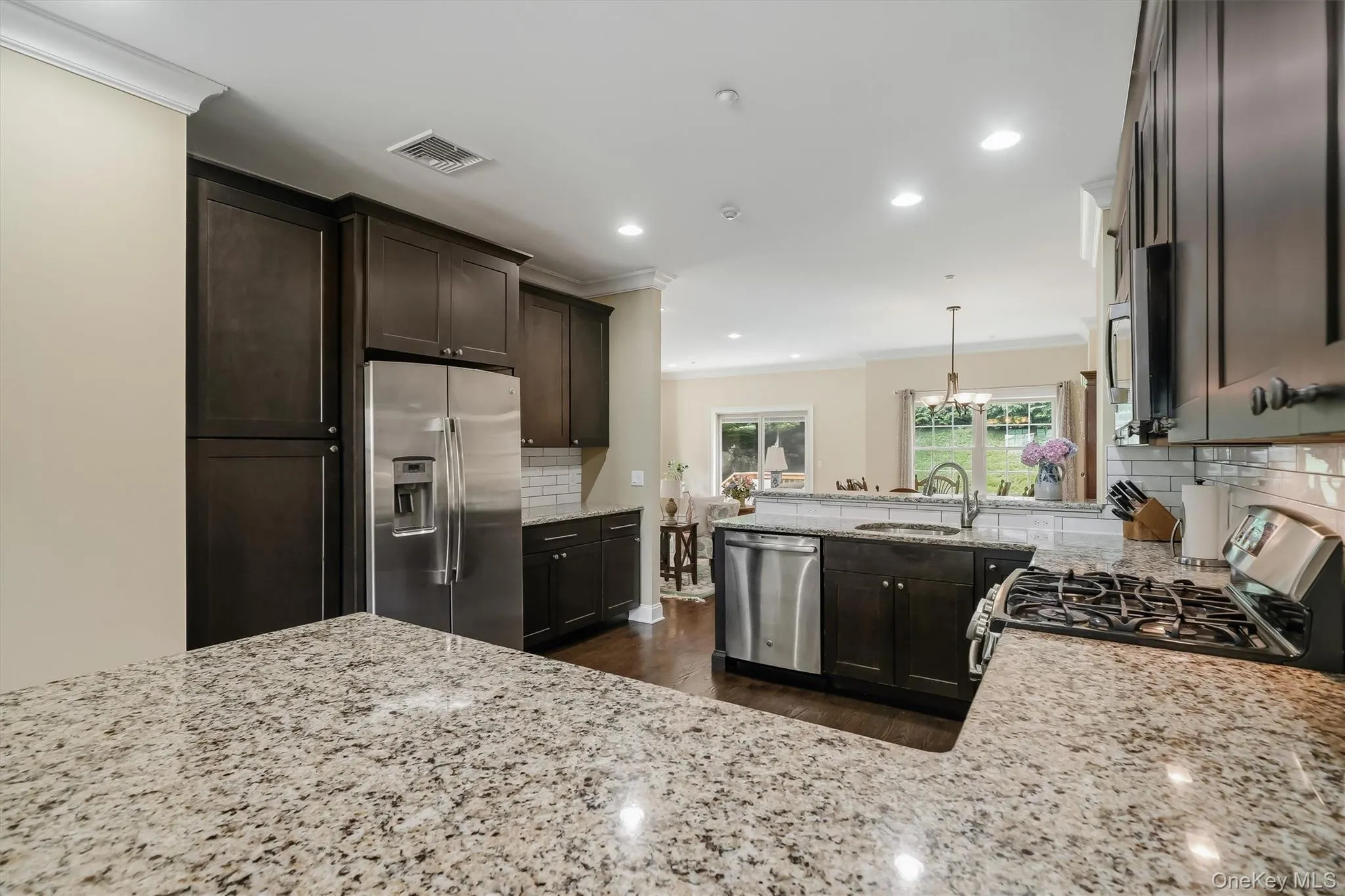 4 Preserve Court, Greenburgh, NY, 3 Bedrooms Bedrooms, 8 Rooms Rooms,2 BathroomsBathrooms,Residential,For Rent,Preserve,0,1036350 4 Preserve Court, Greenburgh, NY, 3 Bedrooms Bedrooms, 8 Rooms Rooms,2 BathroomsBathrooms,Residential,For Rent,Preserve,0,1036350