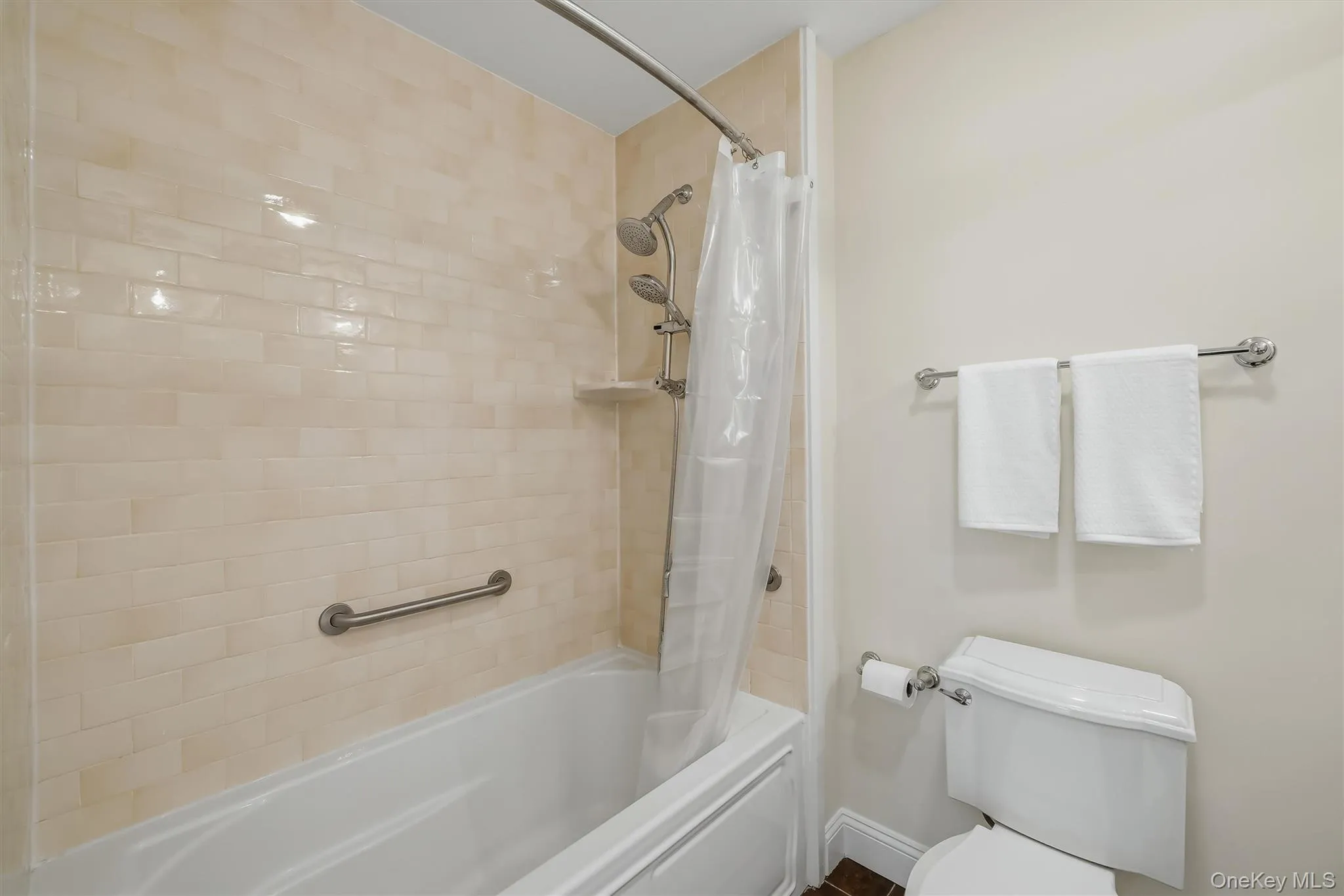 4 Preserve Court, Greenburgh, NY, 3 Bedrooms Bedrooms, 8 Rooms Rooms,2 BathroomsBathrooms,Residential,For Rent,Preserve,0,1036350 4 Preserve Court, Greenburgh, NY, 3 Bedrooms Bedrooms, 8 Rooms Rooms,2 BathroomsBathrooms,Residential,For Rent,Preserve,0,1036350