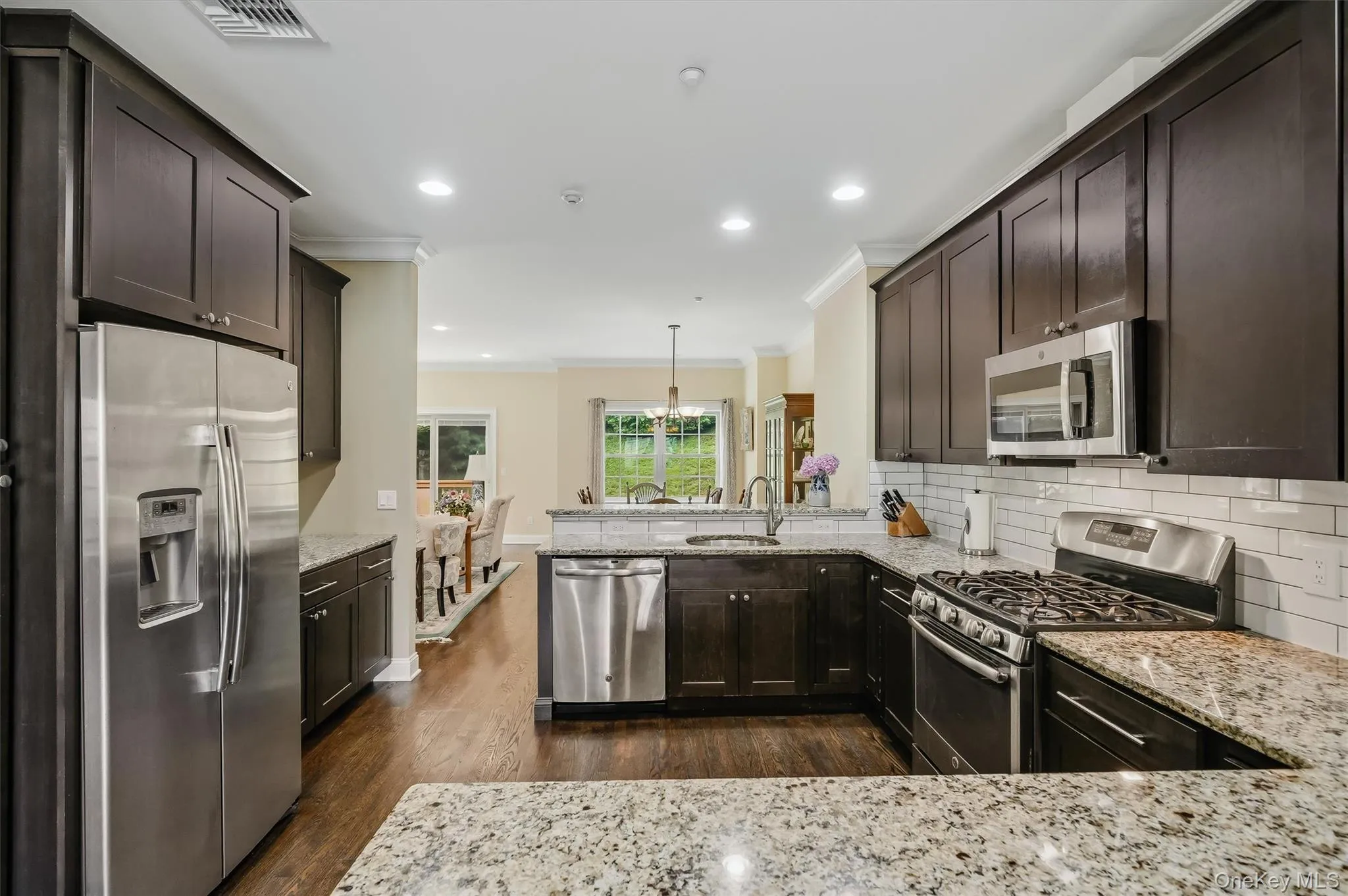 4 Preserve Court, Greenburgh, NY, 3 Bedrooms Bedrooms, 8 Rooms Rooms,2 BathroomsBathrooms,Residential,For Rent,Preserve,0,1036350 4 Preserve Court, Greenburgh, NY, 3 Bedrooms Bedrooms, 8 Rooms Rooms,2 BathroomsBathrooms,Residential,For Rent,Preserve,0,1036350