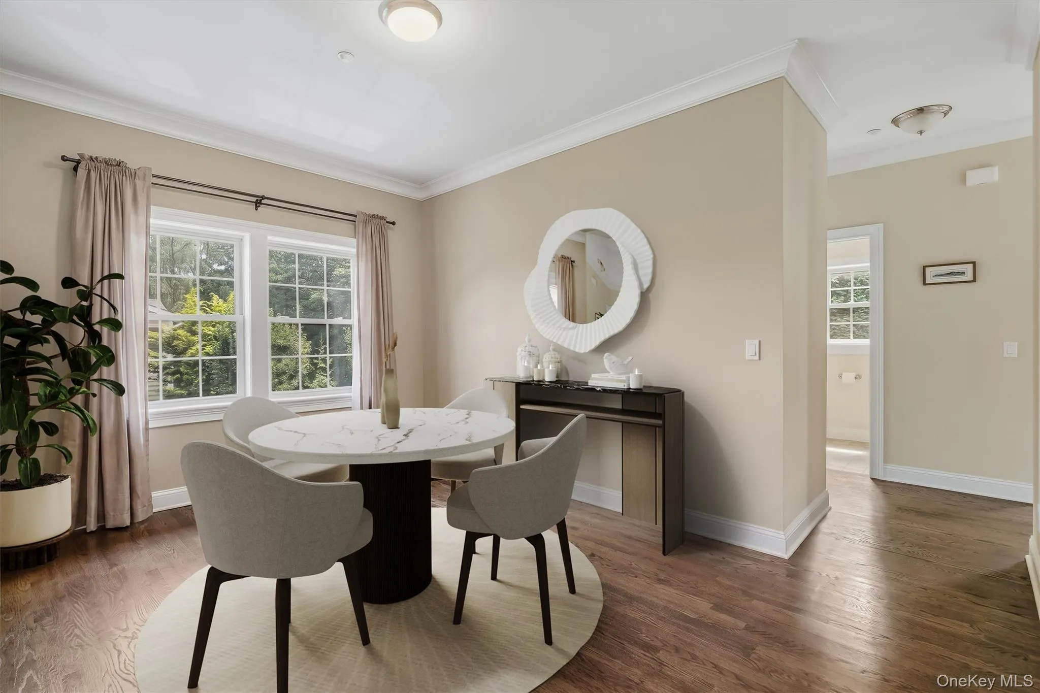 Breakfast area or Family Room - Virtually Staged Breakfast area or Family Room - Virtually Staged