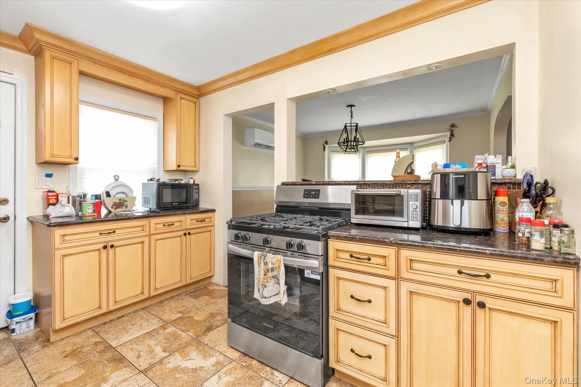 1 Windsor Place, Hempstead, NY, 6 Bedrooms Bedrooms, 10 Rooms Rooms,3 BathroomsBathrooms,Residential,For Rent,Windsor,0,1036351 1 Windsor Place, Hempstead, NY, 6 Bedrooms Bedrooms, 10 Rooms Rooms,3 BathroomsBathrooms,Residential,For Rent,Windsor,0,1036351