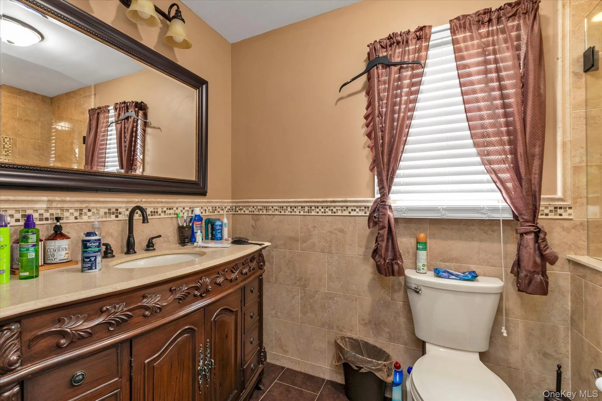 1 Windsor Place, Hempstead, NY, 6 Bedrooms Bedrooms, 10 Rooms Rooms,3 BathroomsBathrooms,Residential,For Rent,Windsor,0,1036351 1 Windsor Place, Hempstead, NY, 6 Bedrooms Bedrooms, 10 Rooms Rooms,3 BathroomsBathrooms,Residential,For Rent,Windsor,0,1036351
