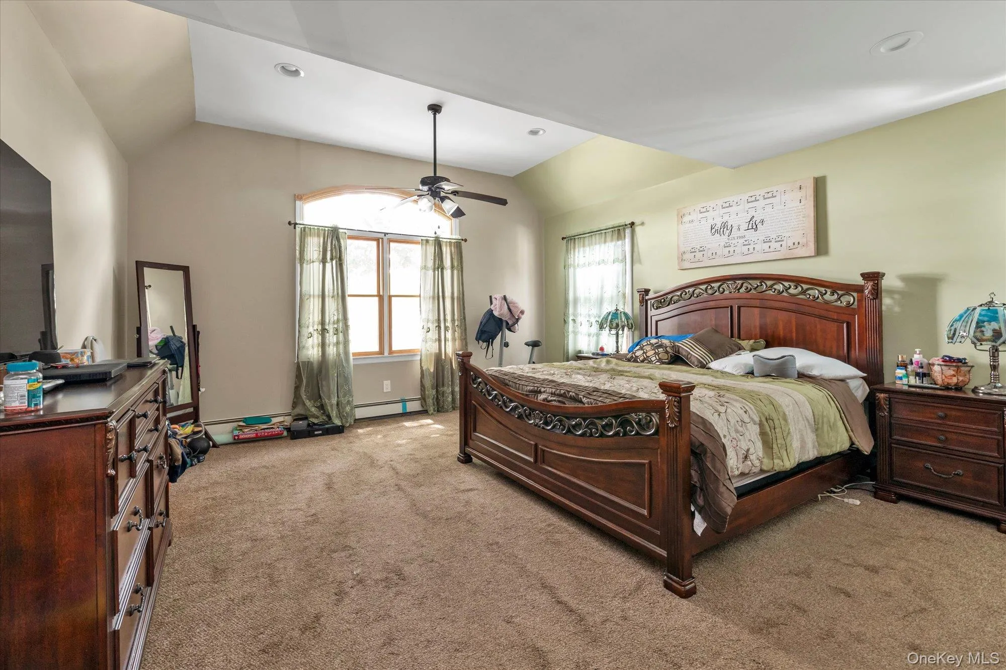 1 Windsor Place, Hempstead, NY, 6 Bedrooms Bedrooms, 10 Rooms Rooms,3 BathroomsBathrooms,Residential,For Rent,Windsor,0,1036351 1 Windsor Place, Hempstead, NY, 6 Bedrooms Bedrooms, 10 Rooms Rooms,3 BathroomsBathrooms,Residential,For Rent,Windsor,0,1036351
