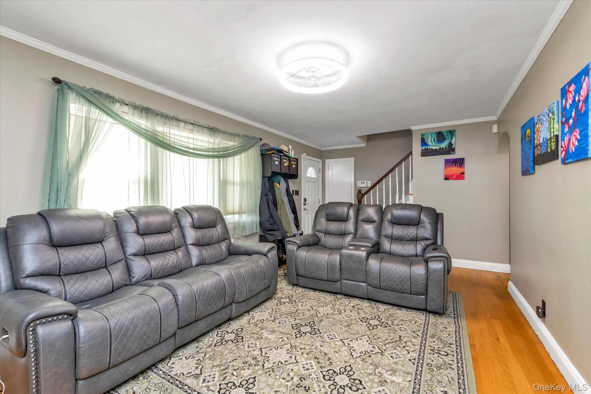 1 Windsor Place, Hempstead, NY, 6 Bedrooms Bedrooms, 10 Rooms Rooms,3 BathroomsBathrooms,Residential,For Rent,Windsor,0,1036351 1 Windsor Place, Hempstead, NY, 6 Bedrooms Bedrooms, 10 Rooms Rooms,3 BathroomsBathrooms,Residential,For Rent,Windsor,0,1036351