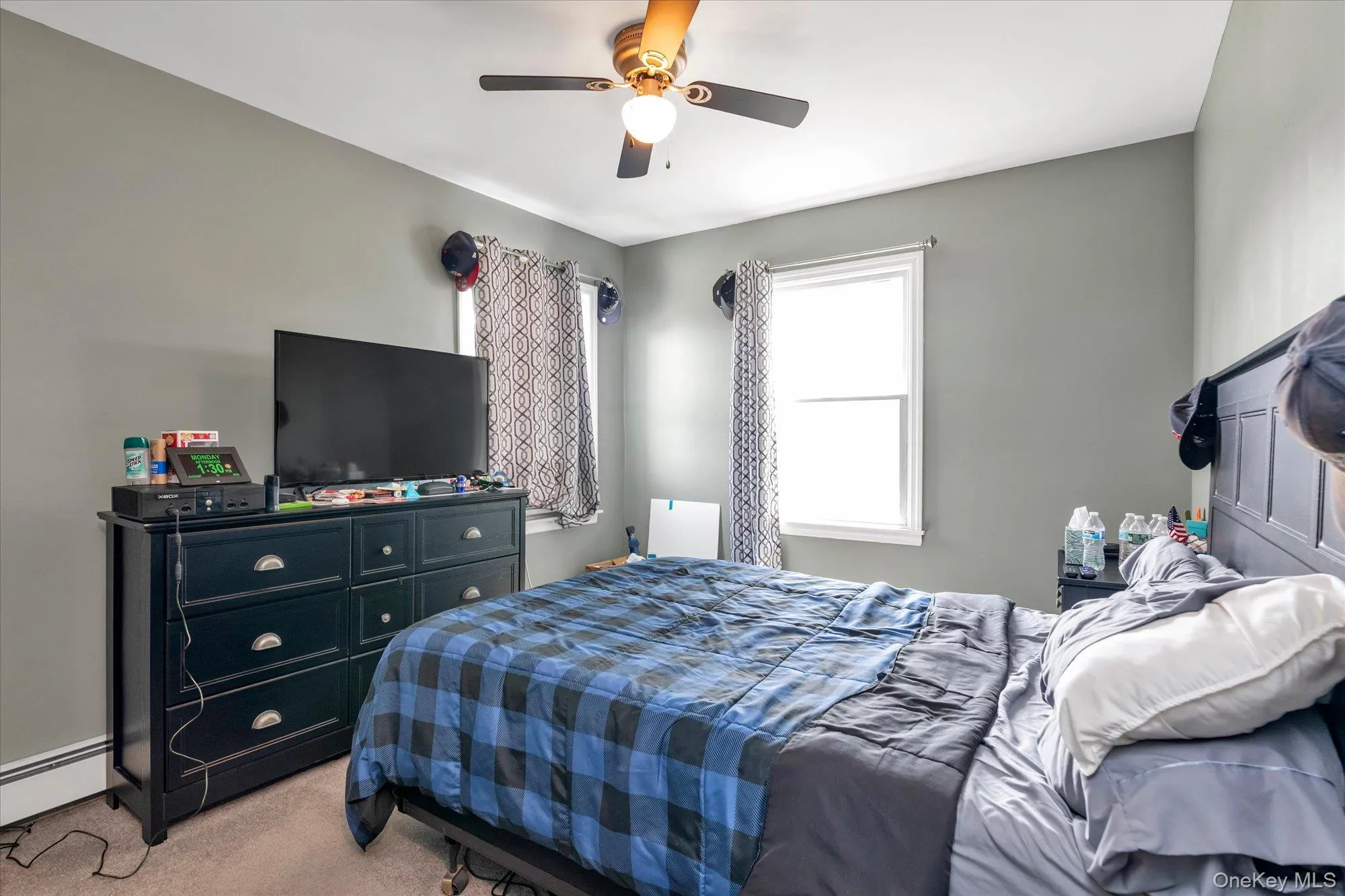 1 Windsor Place, Hempstead, NY, 6 Bedrooms Bedrooms, 10 Rooms Rooms,3 BathroomsBathrooms,Residential,For Rent,Windsor,0,1036351 1 Windsor Place, Hempstead, NY, 6 Bedrooms Bedrooms, 10 Rooms Rooms,3 BathroomsBathrooms,Residential,For Rent,Windsor,0,1036351