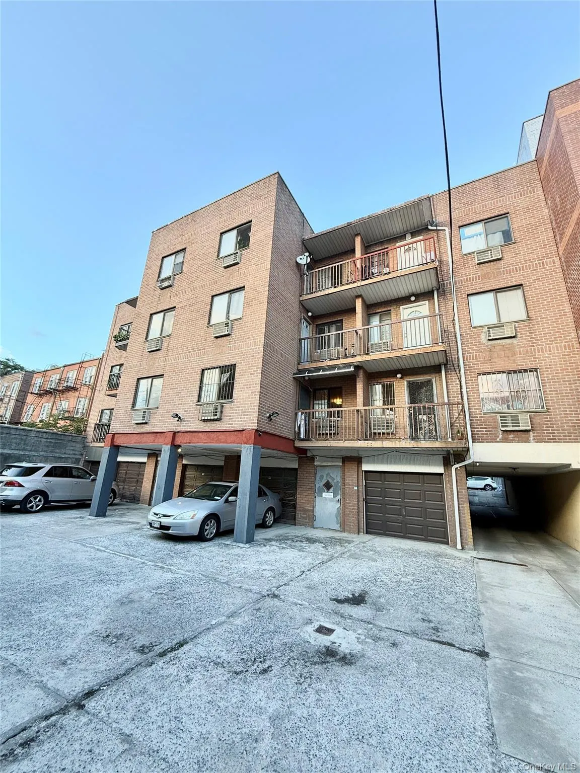 37-30 103rd Street, New York, NY, 2 Bedrooms Bedrooms, 5 Rooms Rooms,2 BathroomsBathrooms,Residential,For Rent,103rd,0,1036353 37-30 103rd Street, New York, NY, 2 Bedrooms Bedrooms, 5 Rooms Rooms,2 BathroomsBathrooms,Residential,For Rent,103rd,0,1036353