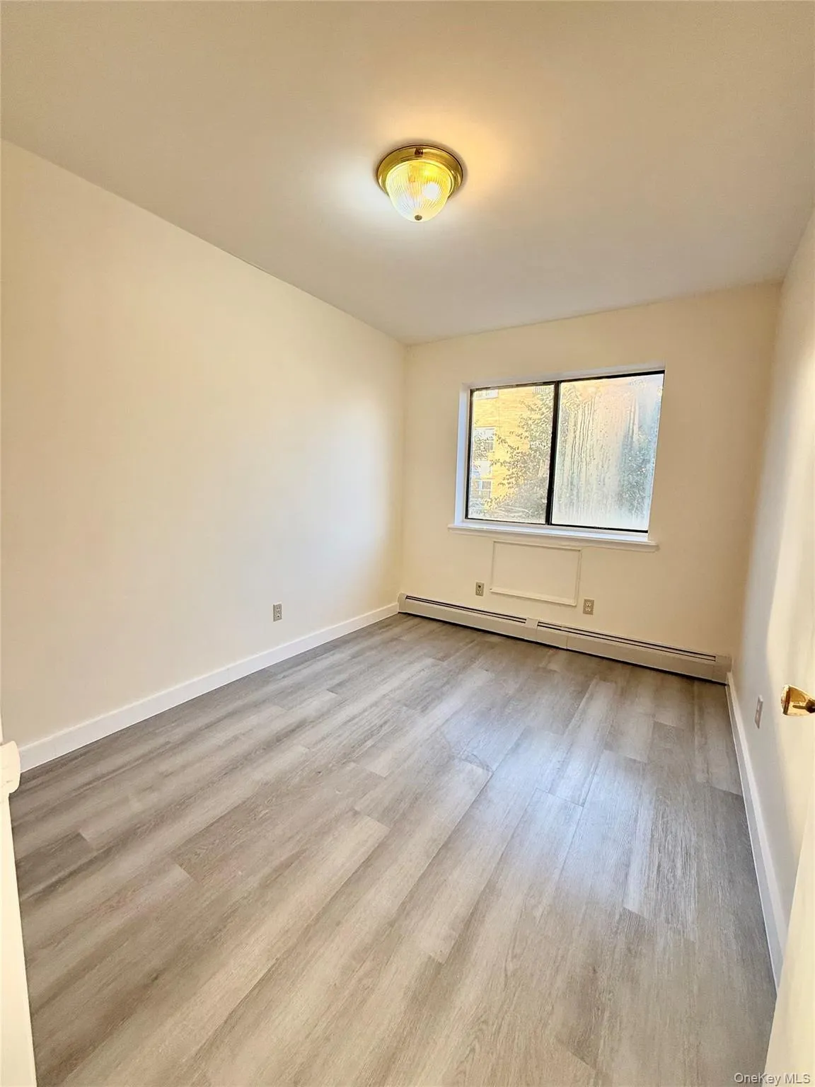 37-30 103rd Street, New York, NY, 2 Bedrooms Bedrooms, 5 Rooms Rooms,2 BathroomsBathrooms,Residential,For Rent,103rd,0,1036353 37-30 103rd Street, New York, NY, 2 Bedrooms Bedrooms, 5 Rooms Rooms,2 BathroomsBathrooms,Residential,For Rent,103rd,0,1036353