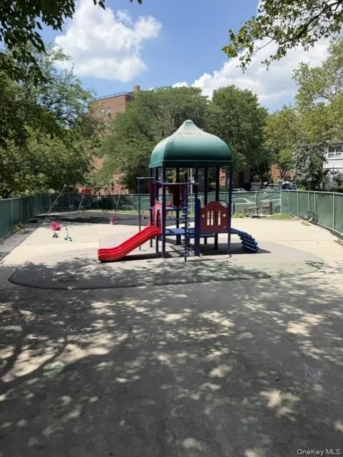 139-15 83rd Avenue, New York, NY, 1 Bedroom Bedrooms, 3 Rooms Rooms,1 BathroomBathrooms,Residential,For Rent,83rd,0,1036355 139-15 83rd Avenue, New York, NY, 1 Bedroom Bedrooms, 3 Rooms Rooms,1 BathroomBathrooms,Residential,For Rent,83rd,0,1036355
